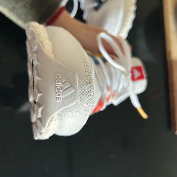 ADIDAS ULTRABOOST S&L DNA WOMEN'S RUNNING SHOES SIZE 8.5 IN MULTICOLOR - Picture 2 of 7